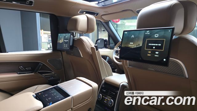 Land Rover Range Rover 2026 — photo 24