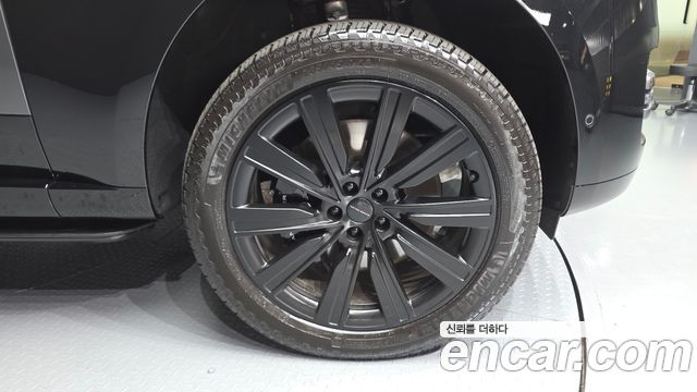 Land Rover Range Rover 2026 — photo 7