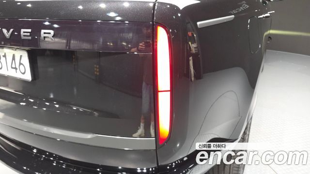 Land Rover Range Rover 2026 — photo 9