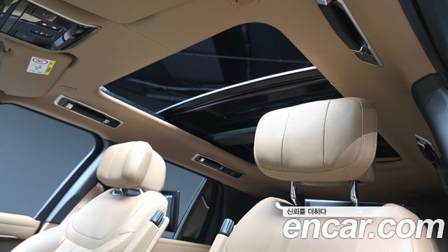 Land Rover Range Rover 2026 — photo 33