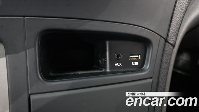 Hyundai Starex 2018 — photo 16