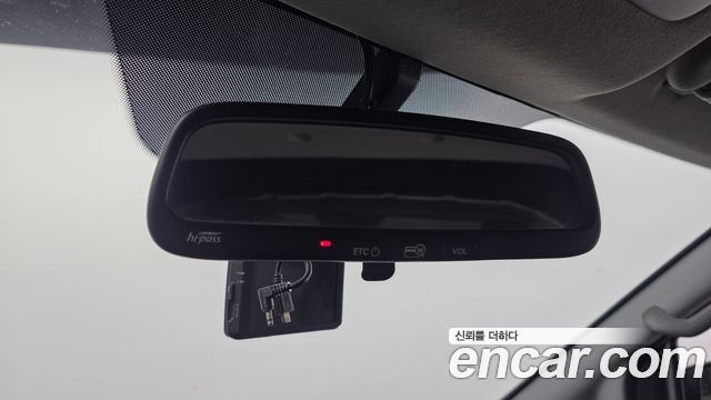 Hyundai Starex 2018 — photo 17