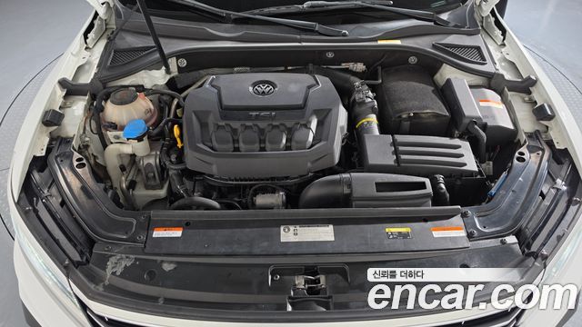 Volkswagen Passat 2018 — photo 6