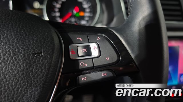 Volkswagen Passat 2018 — photo 22