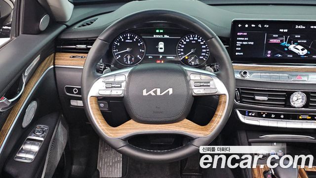Kia K9 2022 — photo 12