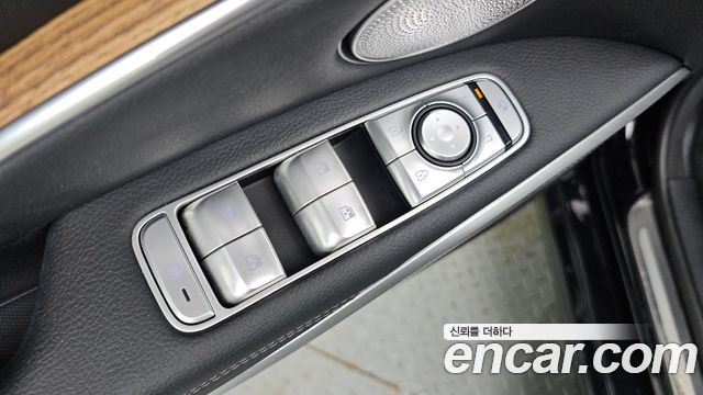 Kia K9 2022 — photo 17