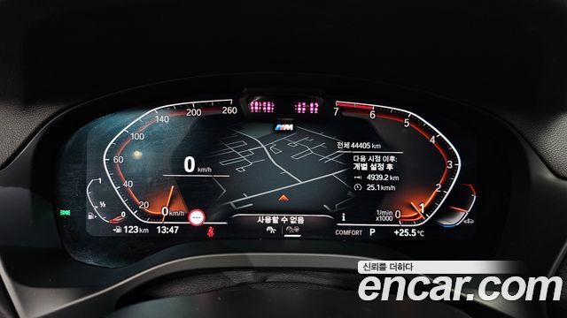 BMW X4 2022 — photo 11