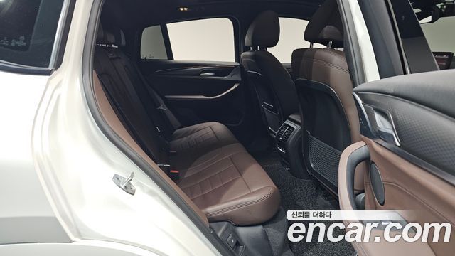 BMW X4 2022 — photo 17