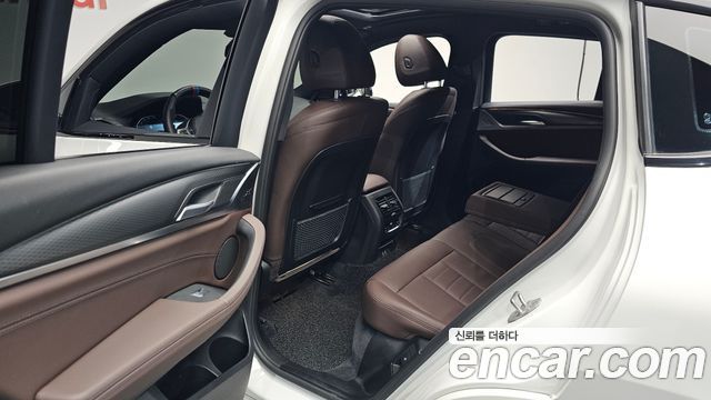 BMW X4 2022 — photo 18