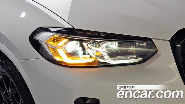 BMW X4 2022 — photo 8