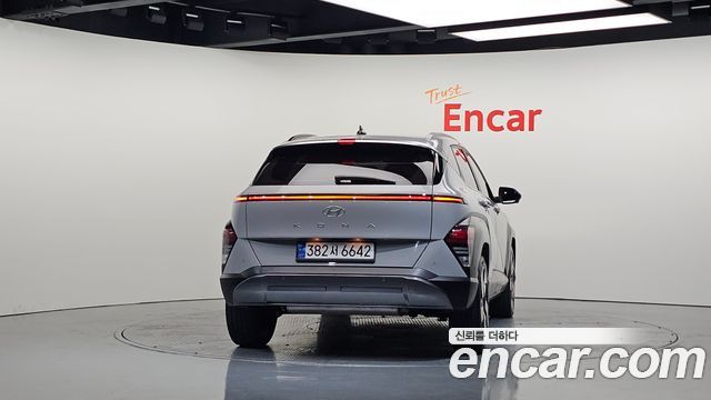 Hyundai Kona 2023 — photo 4