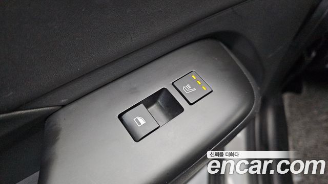 Hyundai Kona 2023 — photo 19