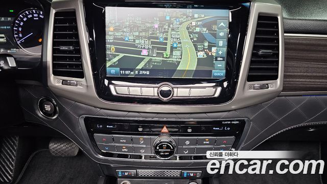 KG Mobility Rexton 2018 — photo 23