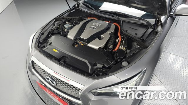 Infiniti Q50 2016 — photo 6