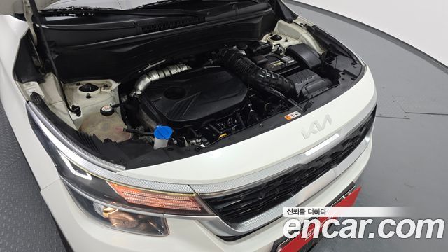Kia Seltos 2023 — photo 6