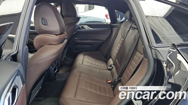BMW i4 2024 — photo 16