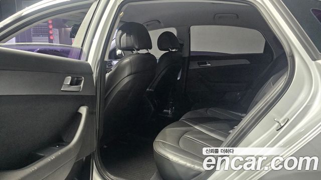 Hyundai Sonata 2016 — photo 12