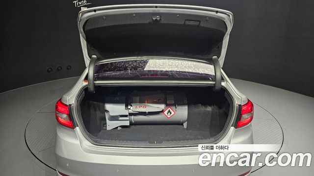 Hyundai Sonata 2016 — photo 20