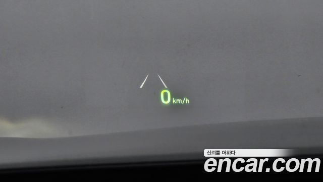Genesis EQ900 2016 — photo 18