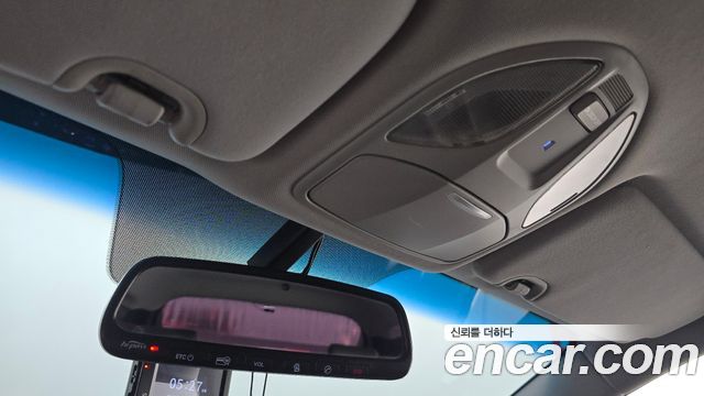 Hyundai Santafe 2015 — photo 25