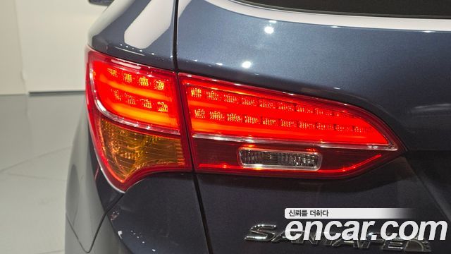 Hyundai Santafe 2015 — photo 9