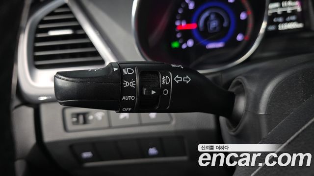 Hyundai Santafe 2015 — photo 29