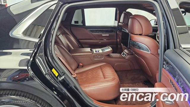 Genesis G90 2022 — photo 12