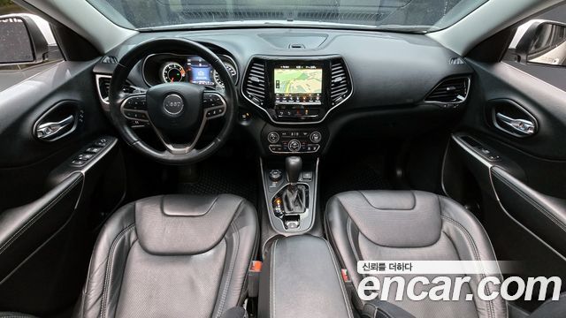 Jeep Cherokee 2021 — photo 7