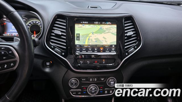 Jeep Cherokee 2021 — photo 14