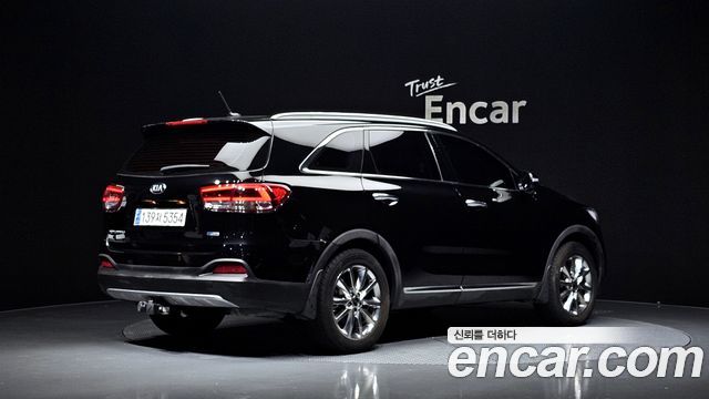 Kia Sorento 2015 — photo 2