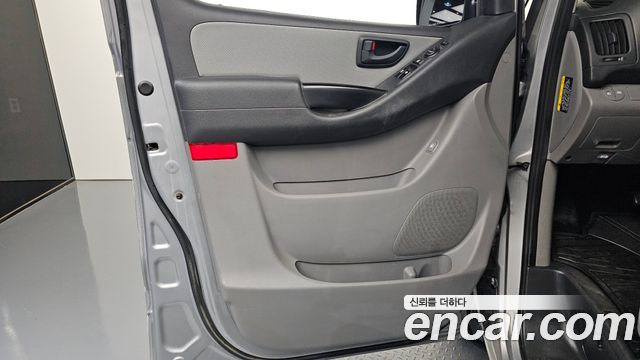 Hyundai Starex 2020 — photo 14