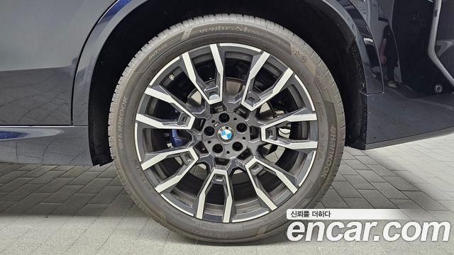 BMW X5 2026 — photo 7