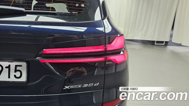 BMW X5 2026 — photo 9
