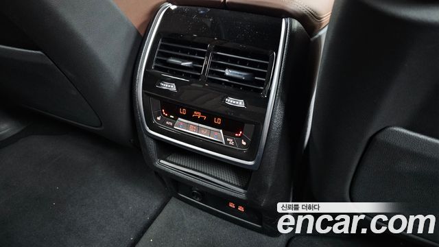 BMW X5 2026 — photo 31