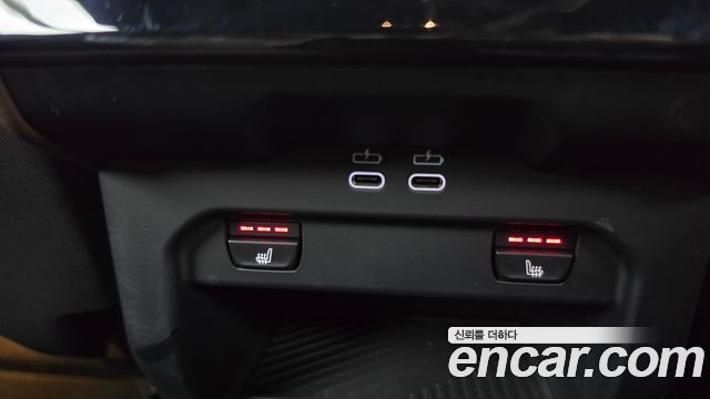 BMW 5-Series 2026 — photo 19