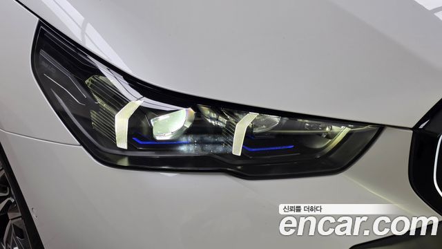 BMW 5-Series 2026 — photo 8