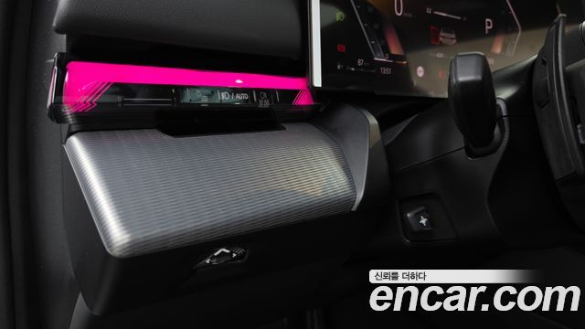 BMW 5-Series 2026 — photo 36