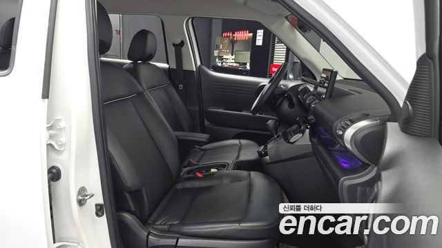 Hyundai Casper 2023 — photo 17