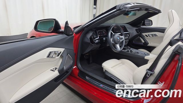 BMW Z4 2022 — photo 13