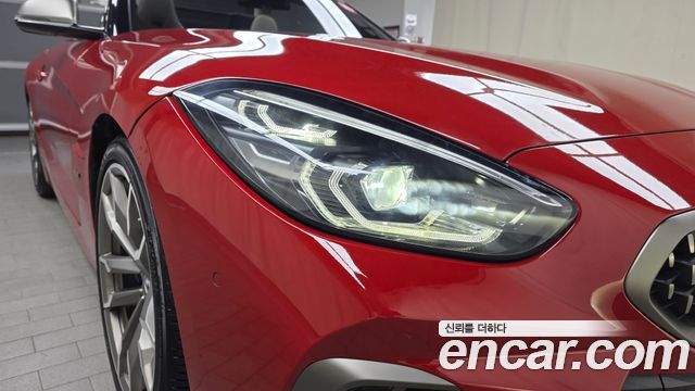 BMW Z4 2022 — photo 8