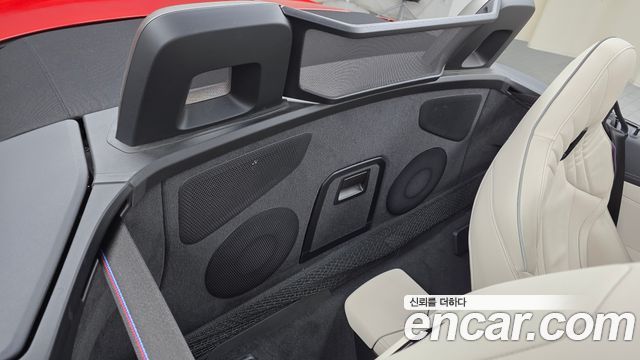 BMW Z4 2022 — photo 29