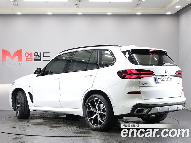 BMW X5 2026 — photo 3
