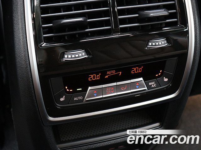 BMW X5 2026 — photo 12