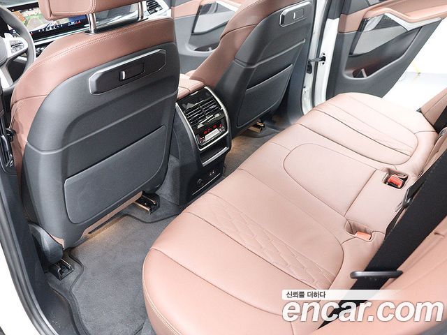BMW X5 2026 — photo 15