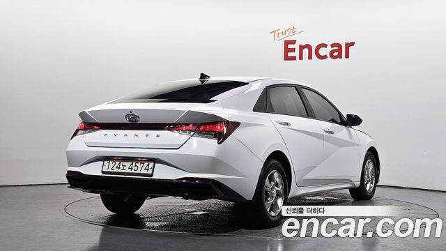 Hyundai AVANTE 2022 — photo 2
