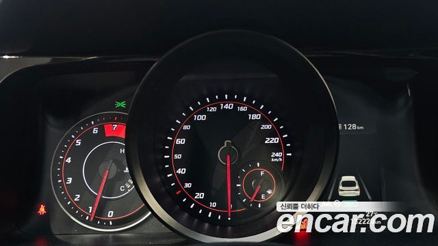 Hyundai AVANTE 2022 — photo 8