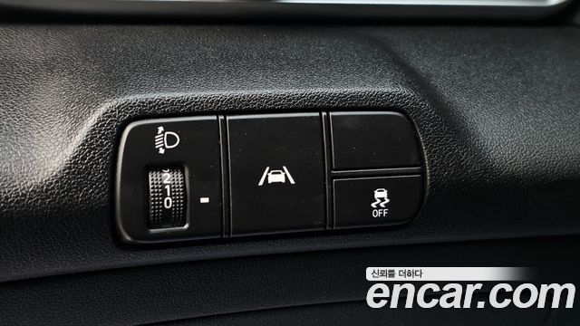 Hyundai AVANTE 2022 — photo 14