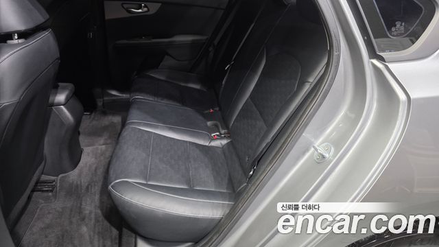 Kia K3 2021 — photo 16