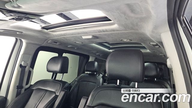 Hyundai Staria 2022 — photo 20