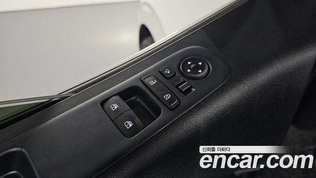 Hyundai Staria 2022 — photo 21